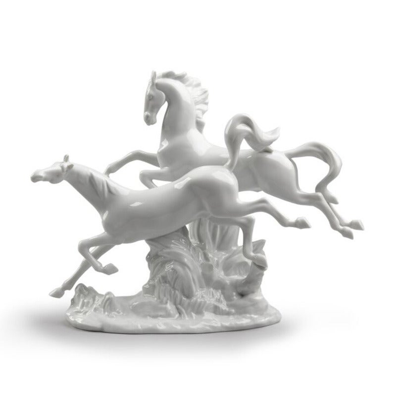 LLADRO（リヤドロ） 駆ける馬（White） 通販 - 西武・そごうの公式