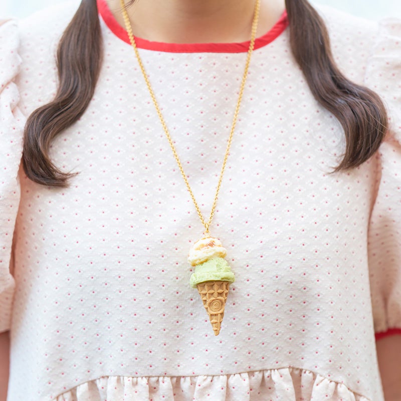 シーソルトキャラメル＆ピスタチオ ダブルアイスクリーム ネックレス | Q-pot. ONLINE SHOP