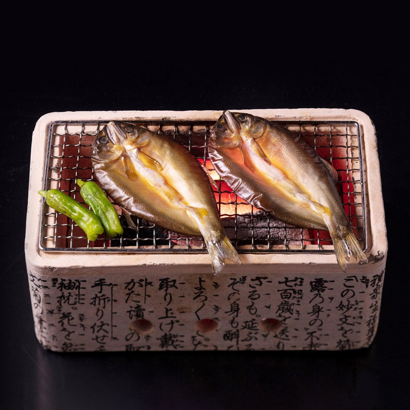 岐阜 創業明治10年「鵜舞屋」 鮎一夜干し5尾