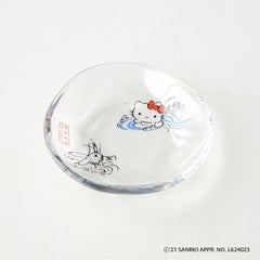 ハローキティ鳥獣戯画 ガラス小皿（水遊び）〈1枚〉