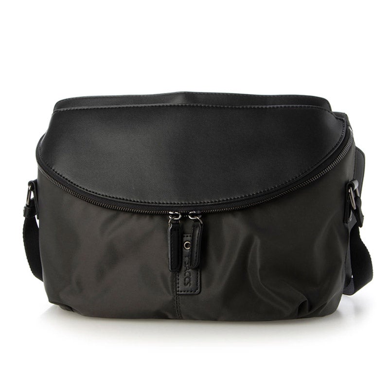 【CORDURA×リサイクルレザー】ラウンドフラップショルダー