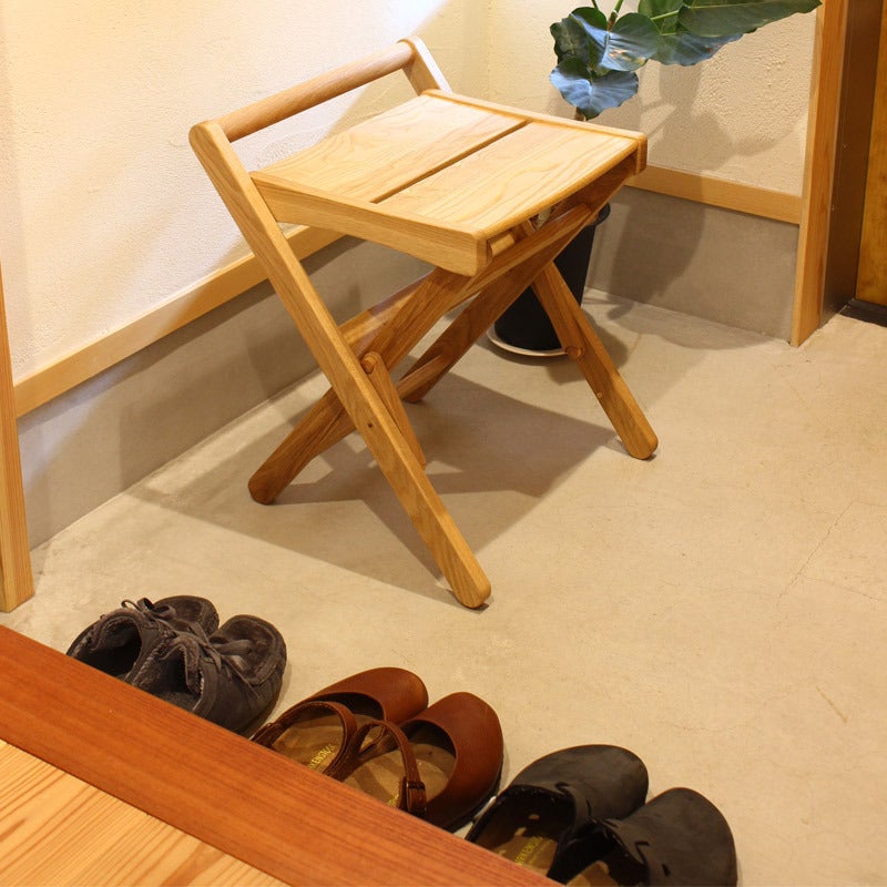 オークヴィレッジ（飛騨高山の木工房） 折りたたみスツール 通販