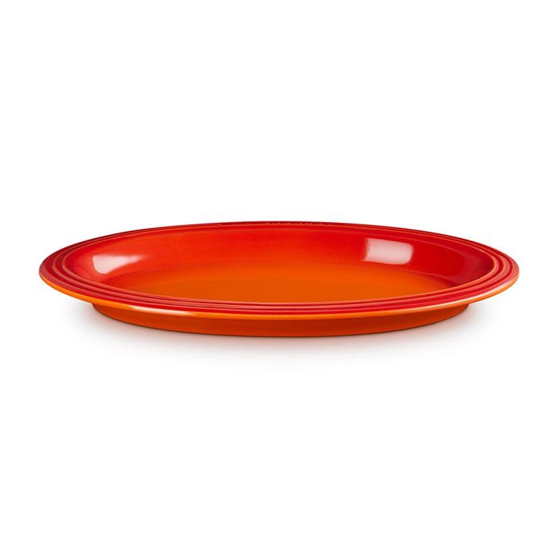 AY4皿。新品ル・クルーゼオーバルプレート25cmホワイト Amazon.co.jp: ル・クルーゼ(Le Creuset) オーバル プレート 皿