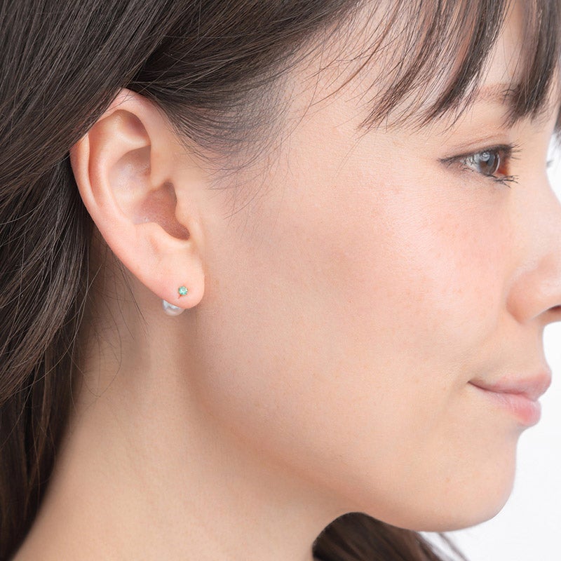 Moon Label(ムーンレーベル) Gemini エメラルドピアス K18 Moon Label(ムーンレーベル) Gemini エメラルドピアス K18