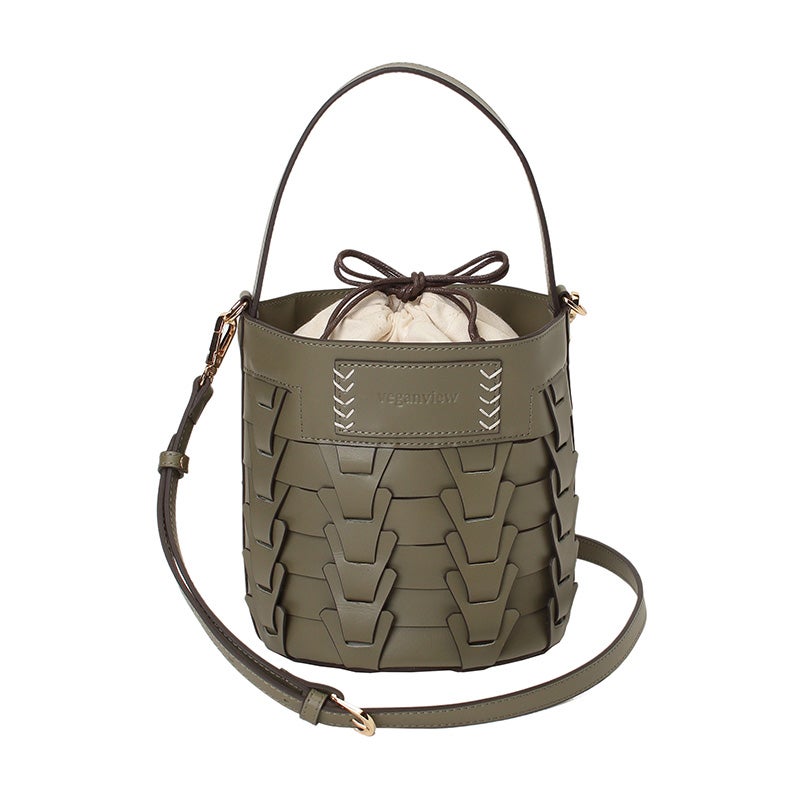 v piece mesh bucket bag