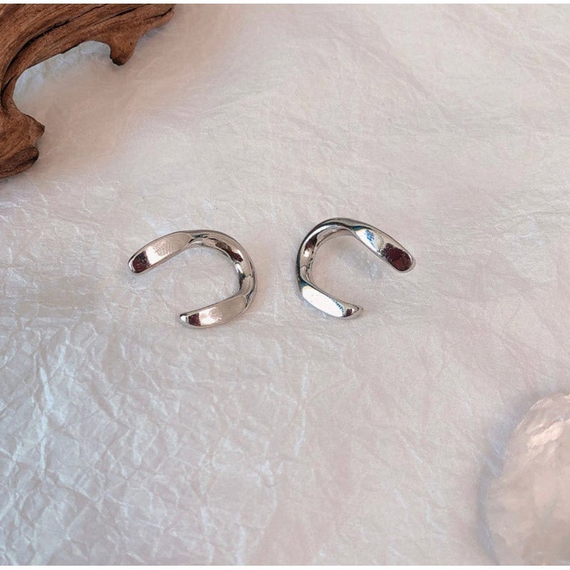 silver U pierce｜accessoryshop mary（アクセサリーショップ マリー）