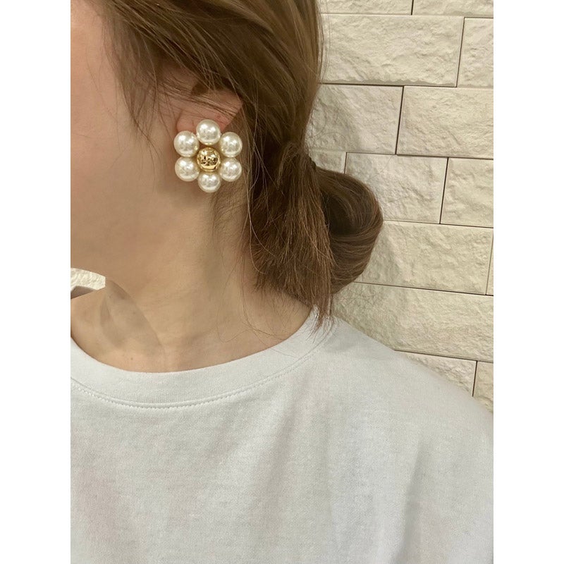 フラワービーズピアス｜accessoryshop mary（アクセサリーショップ マリー）