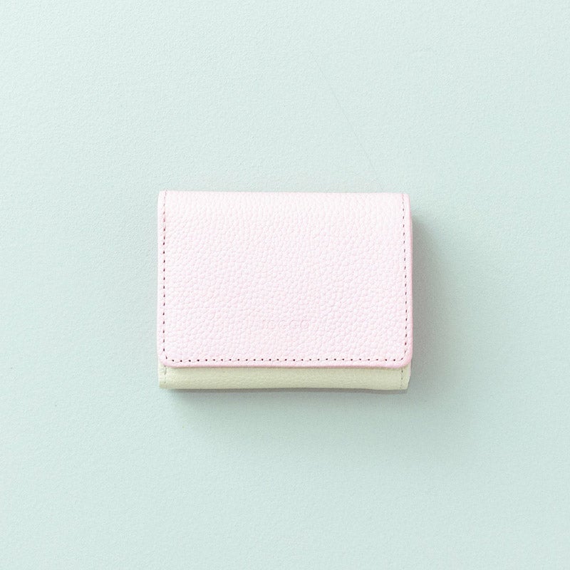 ３つ折りミニ財布（エンボス）【サクラピンク】｜JOGGO（ジョッゴ）