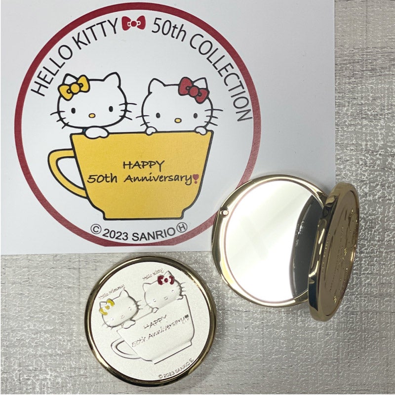 CHOOSEBASE SHIBUYA Hello Kitty 50th Compact Mirror-Silver
