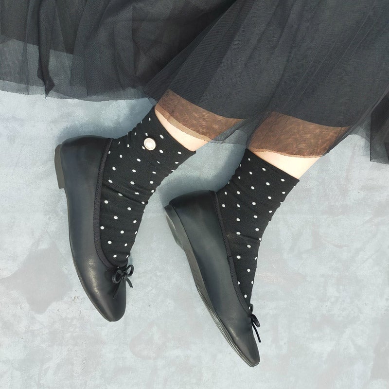 【SALE】パール調ボタンとドット socks｜petit pas（プティパ）