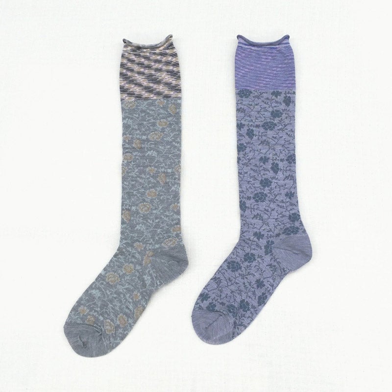 【SALE】さらりと薄手のHigh socks（デコレーションツタ柄）｜petit pas（プティパ）