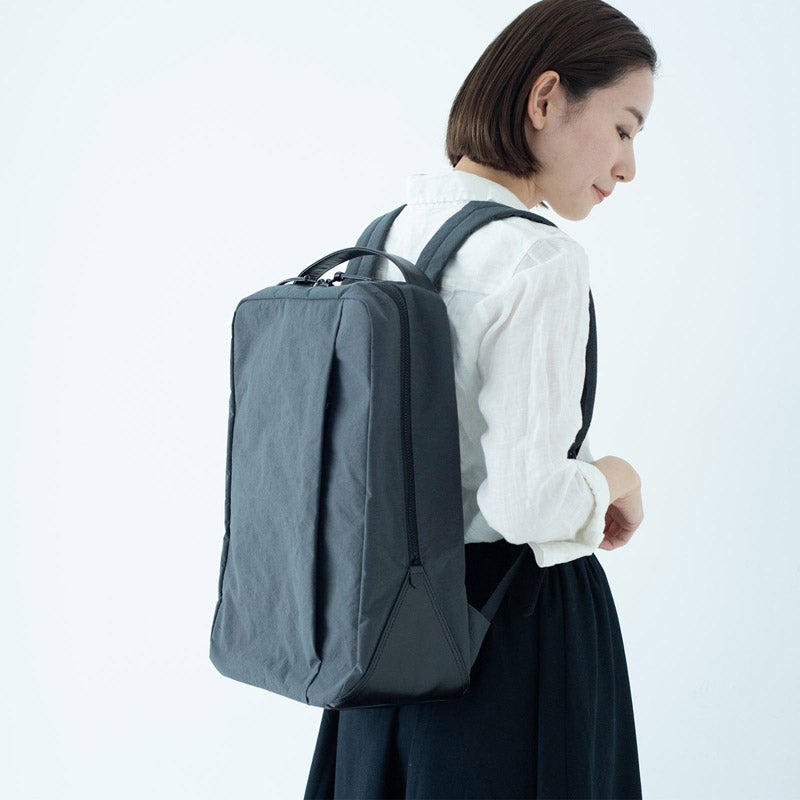 ROOT ボックスリュック KONBU パックパック フラップリュック「KONBU®（コンブ）」｜KONBU®バッグ（コンブ