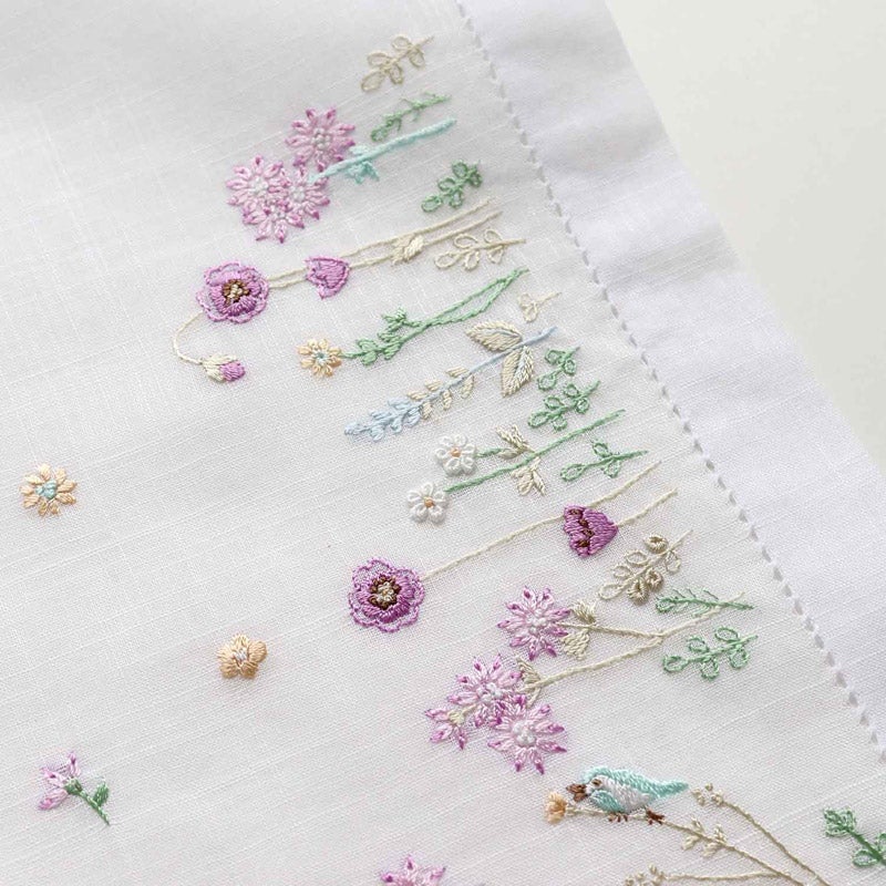 手刺繍 高級ハンカチ 1_000000015590.jpg?1717730528