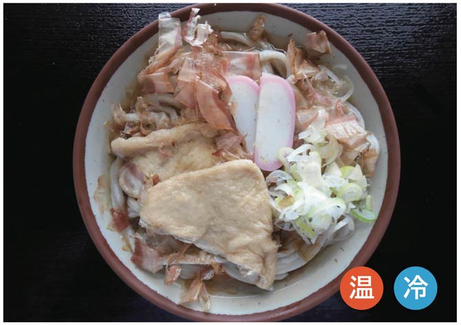 人気メニューの かるかやうどん